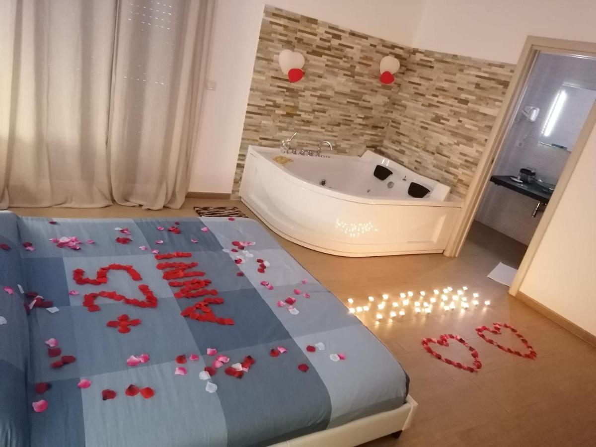 B&B La Perla & Suites Bari Ngoại thất bức ảnh